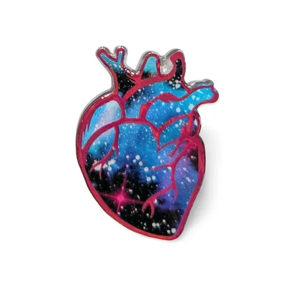 Heart Badge Reel | Handmade ID Holder | Nurse Teacher Student Therapist Gift NWT - Picture 3 of 3